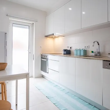 Iris Апартаменты *